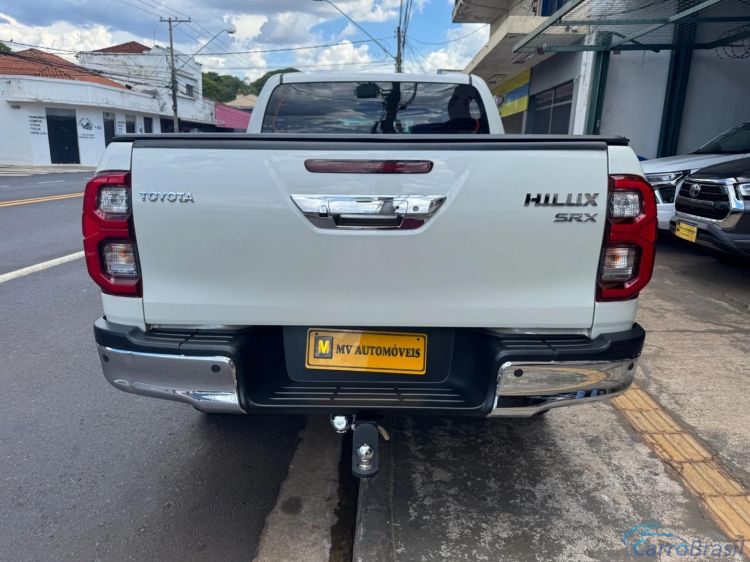 MV Automóveis | Hilux 2.8 D-4D TURBO DIESEL CD SRX 4X4 AUTOMÁTICO 21/21 - foto 6
