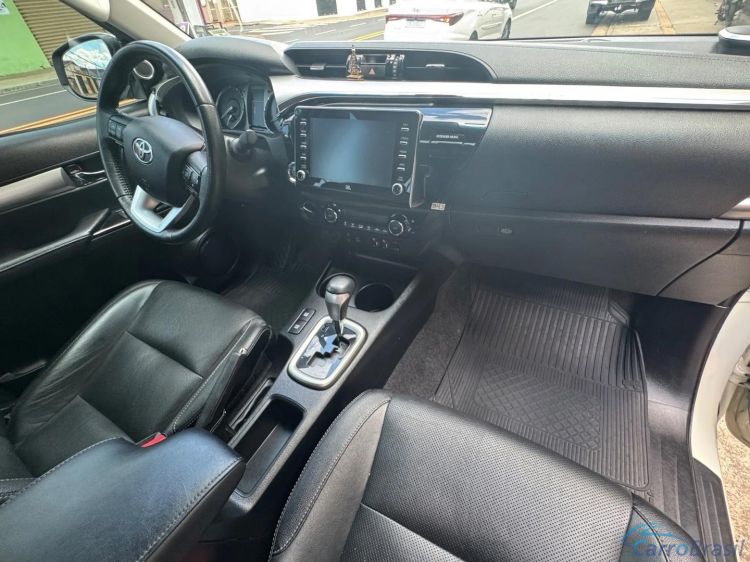 MV Automóveis | Hilux 2.8 D-4D TURBO DIESEL CD SRX 4X4 AUTOMÁTICO 21/21 - foto 9