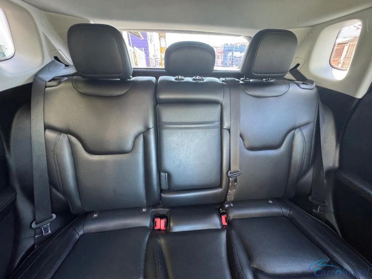 MV Automóveis | Compass 2.0 16V DIESEL LONGITUDE 4X4 AUTOMÁTICO 18/19 - foto 8