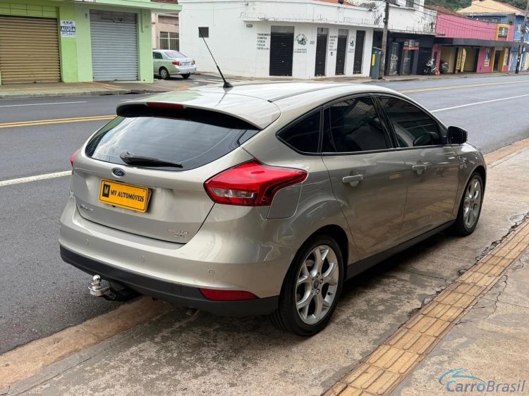 MV Automóveis | Focus 2.0 SE 16V FLEX 4P POWERSHIFT 15/16 - foto 3