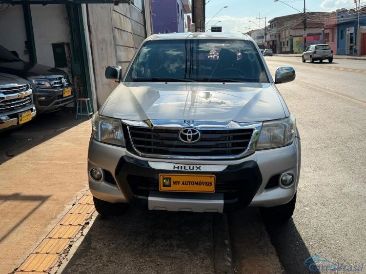 MV Automóveis | Hilux 2.7 SR 4X2 CD 16V FLEX 4P AUTOMÁTICO 14/15 - foto 5