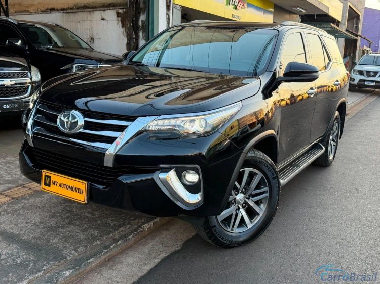 MV Automóveis | Hilux 2.8 SRX 4X4 16V TURBO INTERCOOLER DIESEL 4P AUTOMÁTICO 18/19 - foto 1