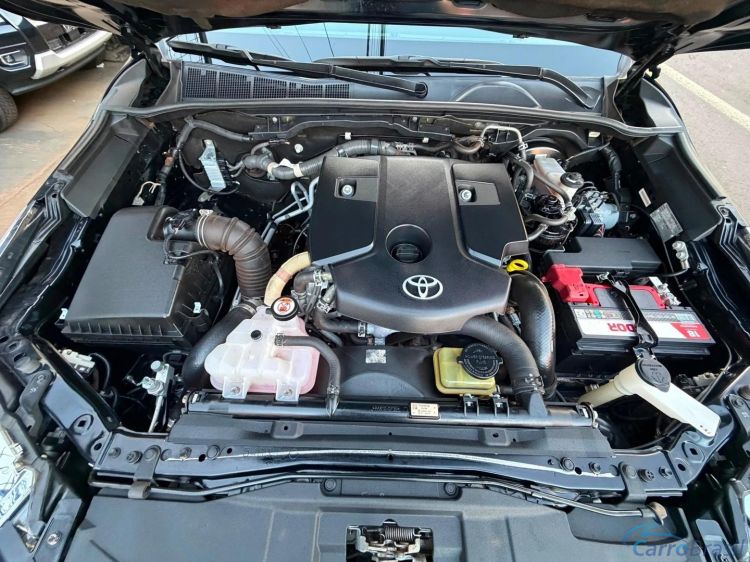MV Automóveis | Hilux 2.8 SRX 4X4 16V TURBO INTERCOOLER DIESEL 4P AUTOMÁTICO 18/19 - foto 10