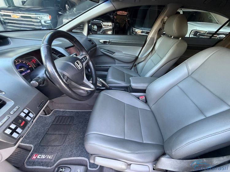 MV Automóveis | Civic 1.8 LXL 16V FLEX 4P AUTOMÁTICO 10/10 - foto 9