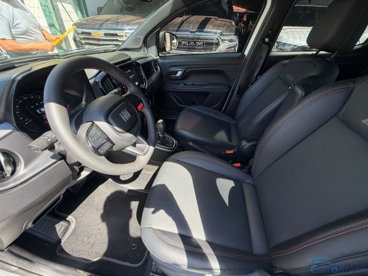 MV Automóveis | Strada 1.0 TURBO 200 FLEX ULTRA CD CVT 25/26 - foto 8