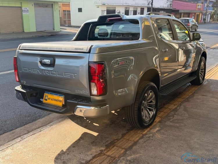 MV Automóveis | S-10 2.8 16V TURBO DIESEL HIGH COUNTRY CD 4X4 AUTOMÁTICO 26/26 - foto 3