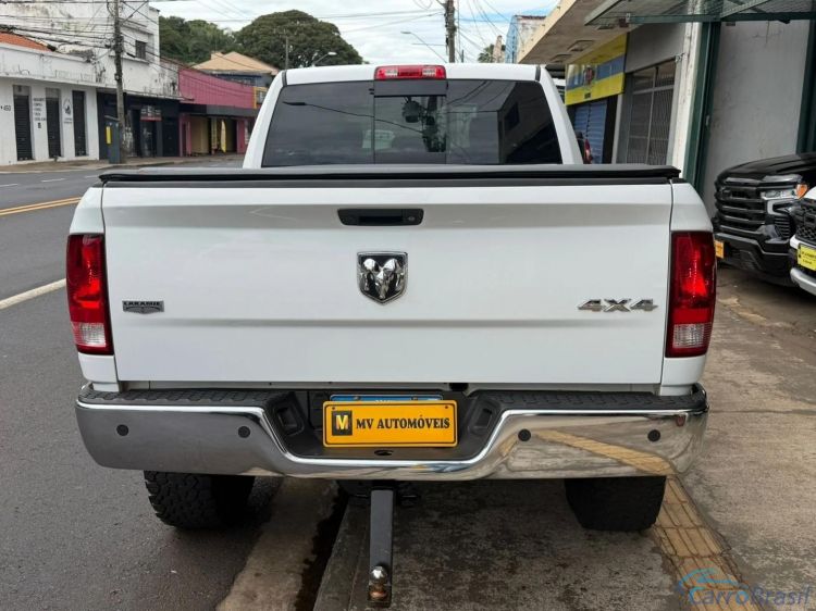 MV Automóveis | 2500 6.7 LARAMIE 4X4 CD I6 TURBO DIESEL 4P AUTOMÁTICO 12/12 - foto 4