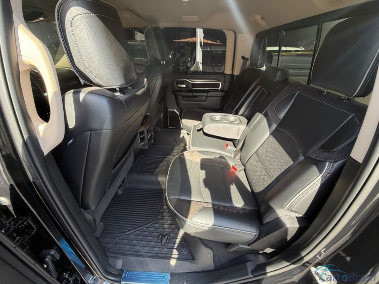 MV Automóveis | 3500 6.7 I6 TURBO DIESEL LARAMIE CD 4X4 AUTOMÁTICO 22/22 - foto 9