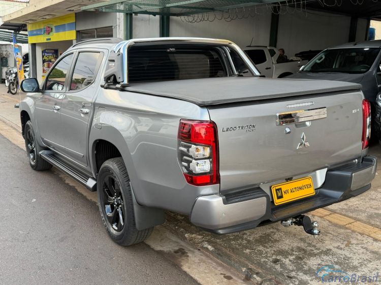 MV Automóveis | L-200 2.4 16V TURBO DIESEL SPORT HPE CD 4P 4X4 AUTOMÁTICO 24/25 - foto 4