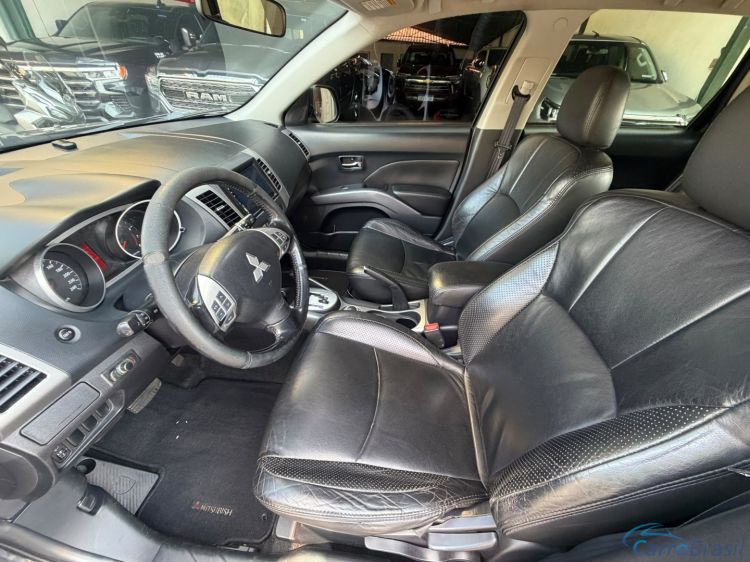 MV Automóveis | Outlander 2.4 4X4 16V GASOLINA 4P AUTOMÁTICO 10/10 - foto 7