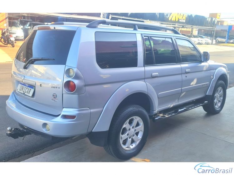 Unicar Veculos | Pajero 2.5 HPE 4X4 8V TURBO INTERCOOLER DIESEL 4P AUTOMTICO 09/10 - foto 5