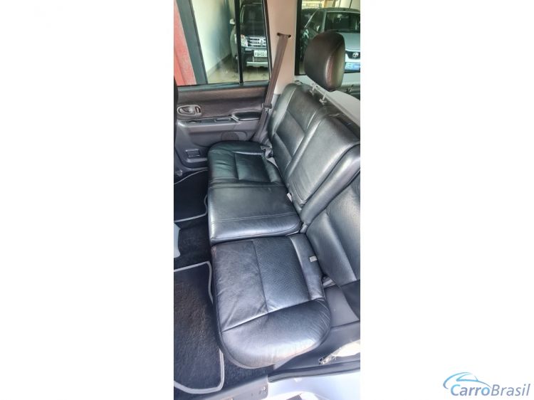 Unicar Veculos | Pajero 2.5 HPE 4X4 8V TURBO INTERCOOLER DIESEL 4P AUTOMTICO 09/10 - foto 8