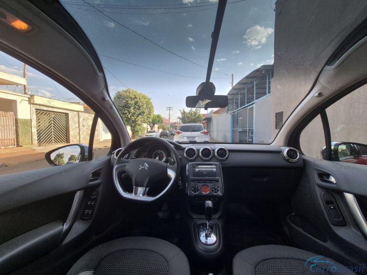 Unicar Veculos | C3 1.6 EXCLUSIVE 16V FLEX 4P AUTOMTICO 17/17 - foto 9