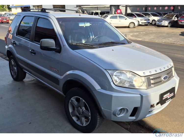 Unicar Veículos | EcoSport 2.0 FREESTYLE 16V FLEX 4P MANUAL 09/09 - foto 2