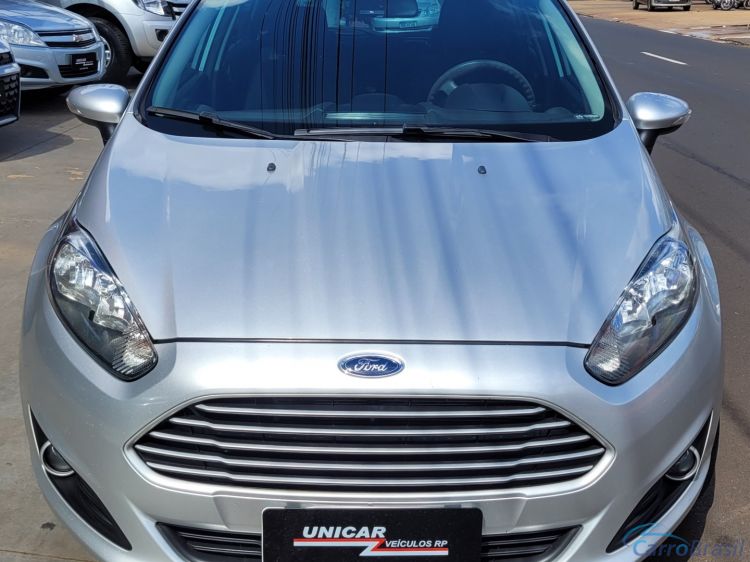 Unicar Veículos | Fiesta Hatch 1.6 SE PLUS HATCH 16V FLEX 4P POWERSHIFT 16/17 - foto 1