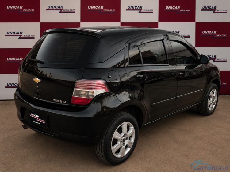 Unicar Veículos | Agile 1.4 MPFI LT 8V FLEX 4P MANUAL 10/11 - foto 6