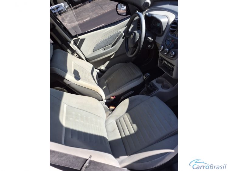 Unicar Veículos | Agile 1.4 MPFI LT 8V FLEX 4P MANUAL 10/11 - foto 8