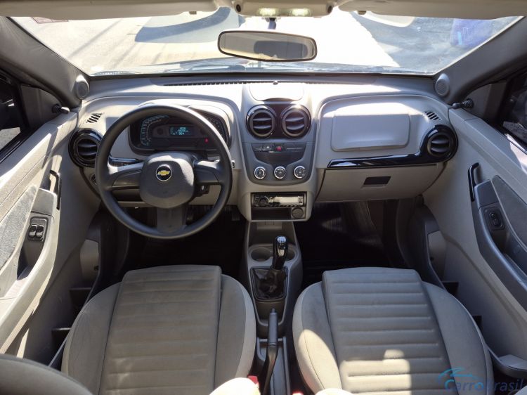 Unicar Veículos | Agile 1.4 MPFI LT 8V FLEX 4P MANUAL 10/11 - foto 9