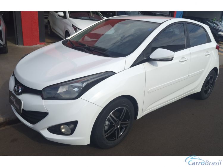 Unicar Veículos | HB 20 1.6 PREMIUM 16V FLEX 4P MANUAL 13/13 - foto 3