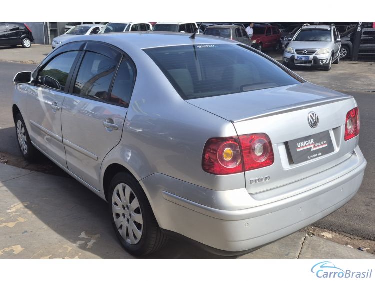 Unicar Veículos | Polo Sedan 1.6 MI FLEX 8V 4P MANUAL 11/12 - foto 5