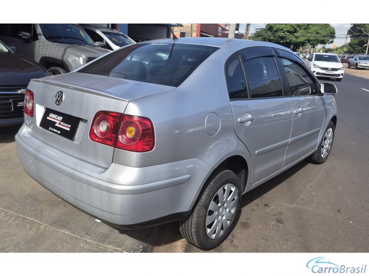 Unicar Veículos | Polo Sedan 1.6 MI FLEX 8V 4P MANUAL 11/12 - foto 6