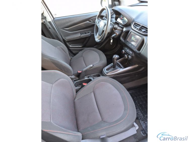 Unicar Veículos | Onix 1.4 MPFI LTZ 8V FLEX 4P AUTOMÁTICO 15/16 - foto 8