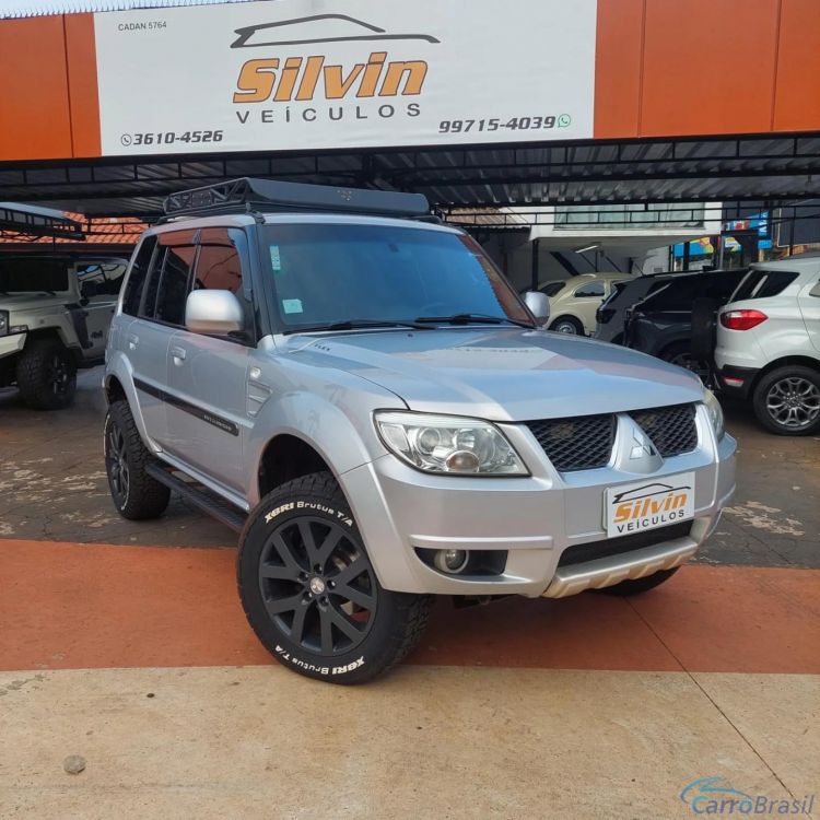 Silvin Veculos  | Pajero 2.0 4X4 16V 140CV FLEX 4P AUTOMTICO 10/11 - foto 1