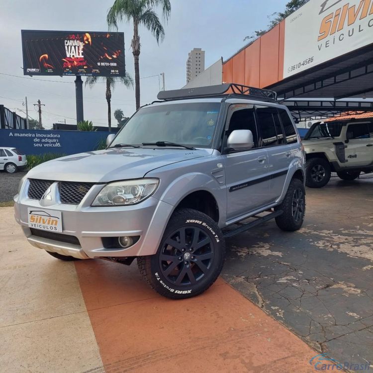 Silvin Veculos  | Pajero 2.0 4X4 16V 140CV FLEX 4P AUTOMTICO 10/11 - foto 2