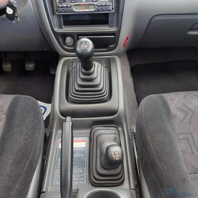 Silvin Veculos  | Tracker 2.0 4X4 16V GASOLINA 4P MANUAL 07/08 - foto 9