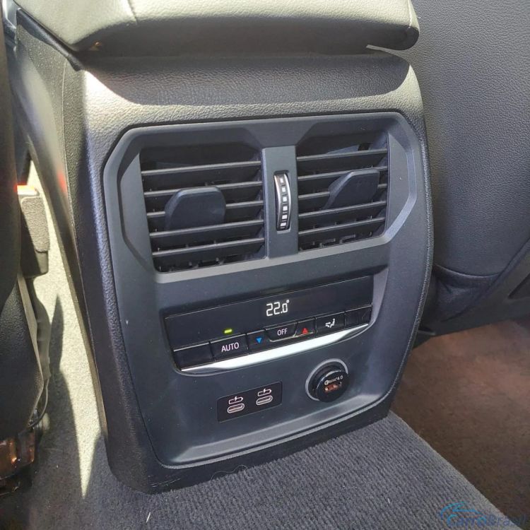 Silvin Veculos  | 320i 2.0 16V TURBO GASOLINA SPORT GP AUTOMTICO 20/20 - foto 10