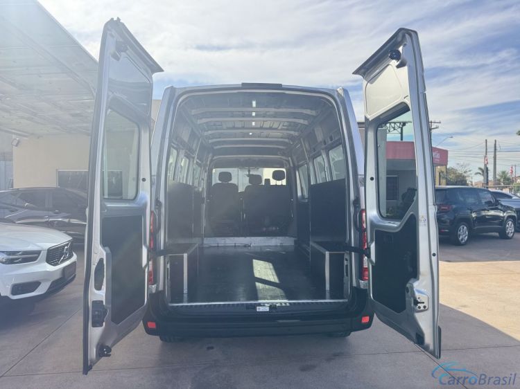 Beneto Veculos | Master 2.3 dCi Extra F.Vitre 16V Diesel 23/24 - foto 7
