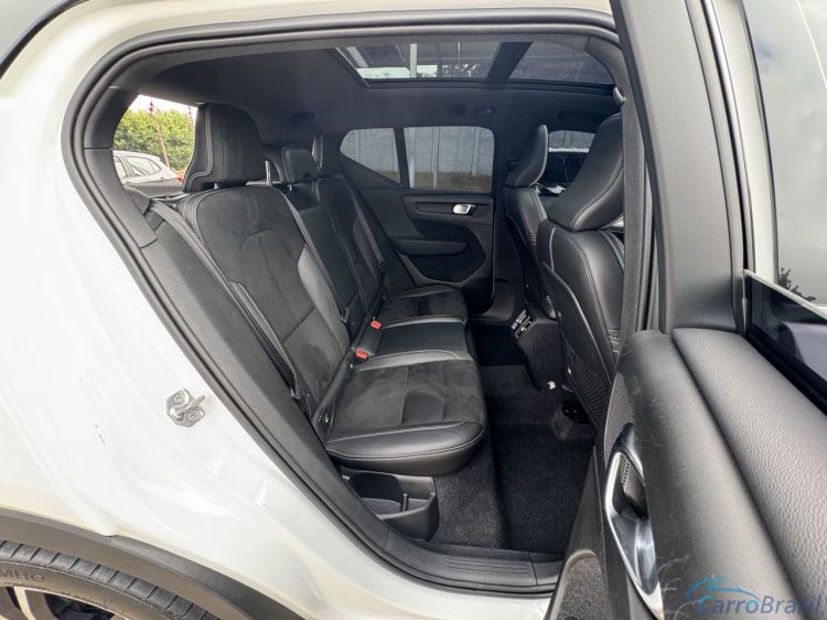 Beneto Veculos | XC 60 40 T-5 R-DESIGN 2.0 252cv AWD 18/19 - foto 10