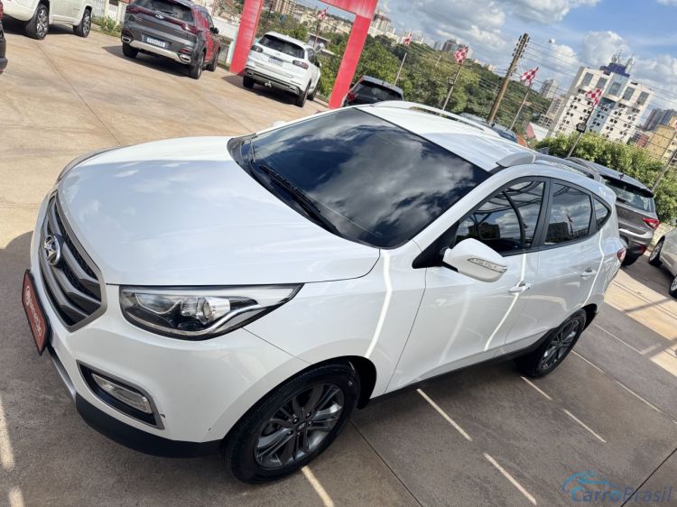 Beneto Veculos | IX 35 GL 2.0 16V 2WD Flex Aut. 18/19 - foto 2