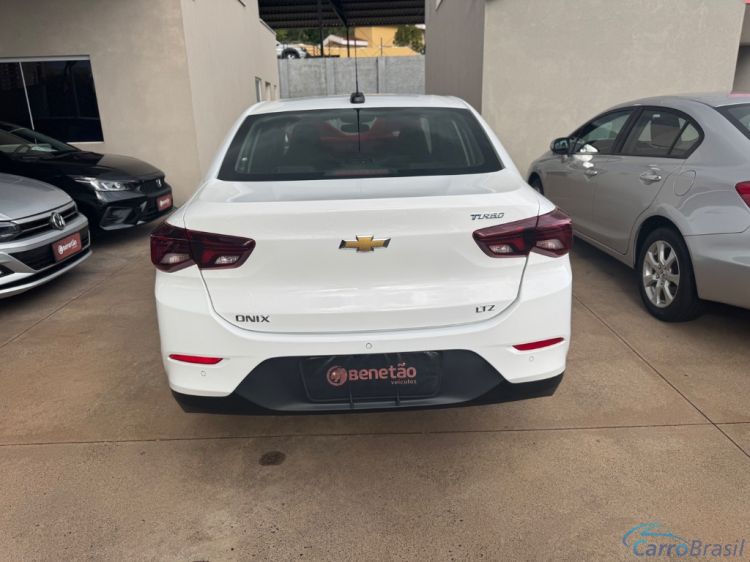 Benetão Veículos | Onix SEDAN Plus LTZ 1.0 12V TB Flex Aut. 23/23 - foto 8