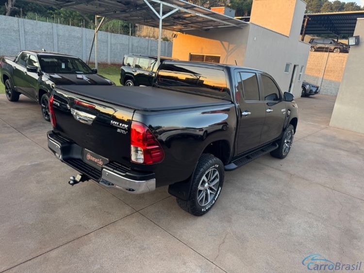 Benetão Veículos | Hilux 2.7 SRV 4X2 CD 16V FLEX 4P AUTOMÁTICO 18/19 - foto 3