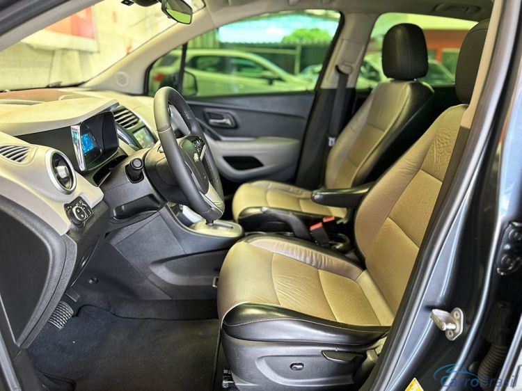 Mix Veiculos | Tracker 1.8 MPFI LTZ 4X2 16V 14/14 - foto 4
