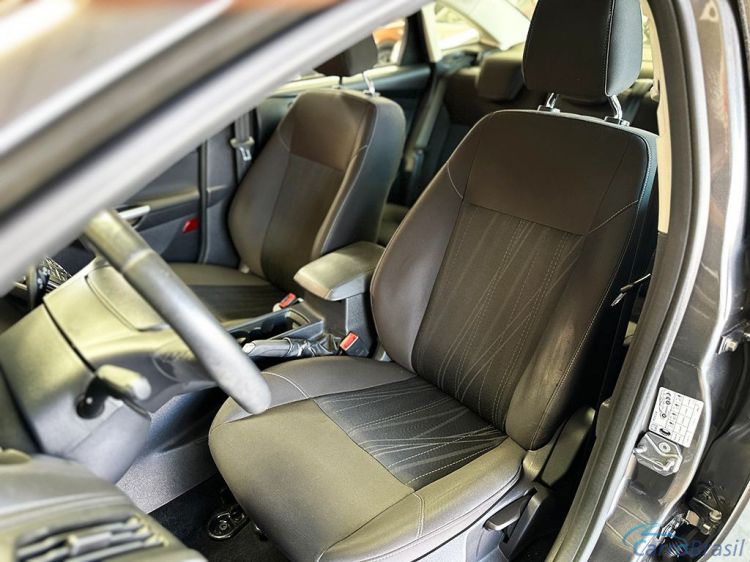 Mix Veiculos | Focus Sedan 2.0 SE 16V 18/18 - foto 5