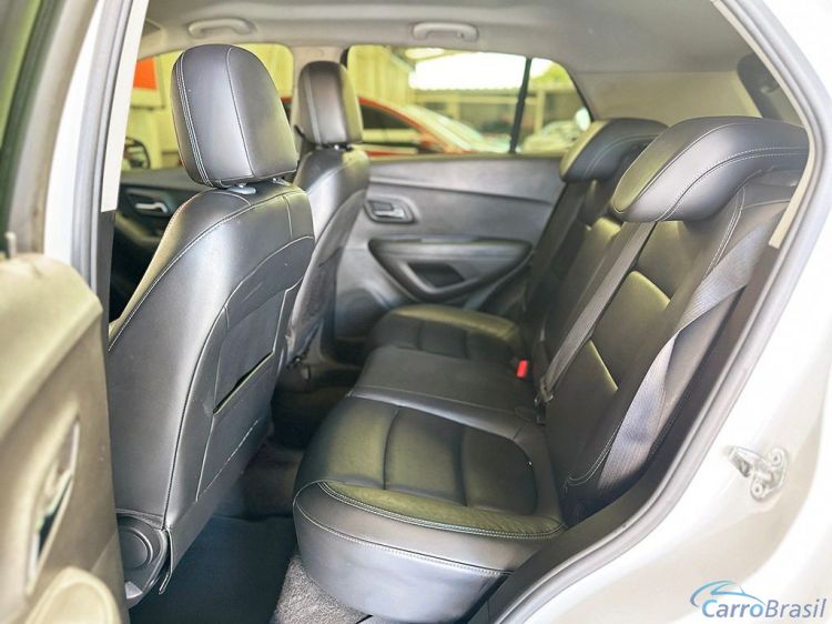 Mix Veiculos | Tracker 1.8 MPFI LTZ 4X2 16V 15/15 - foto 8