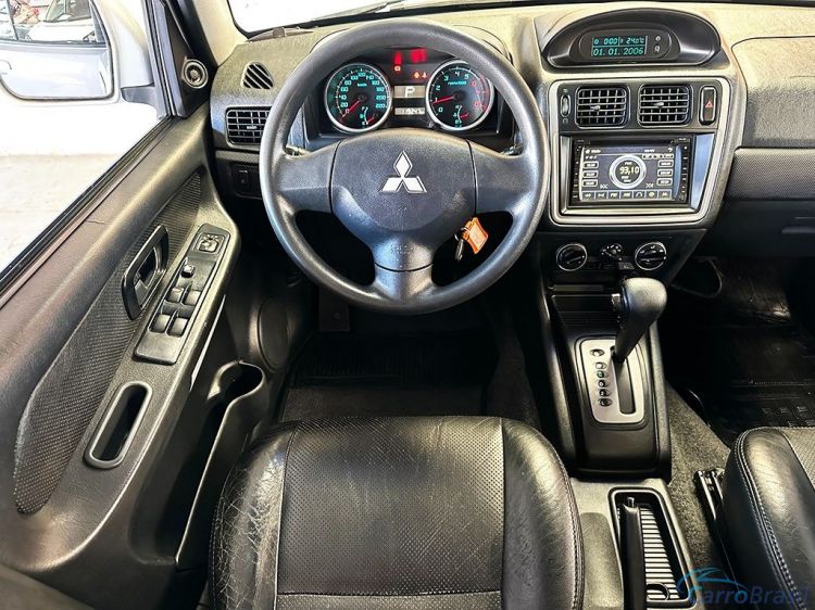 Mix Veiculos | Pajero 2.0 4X2 16V 140CV 13/13 - foto 7