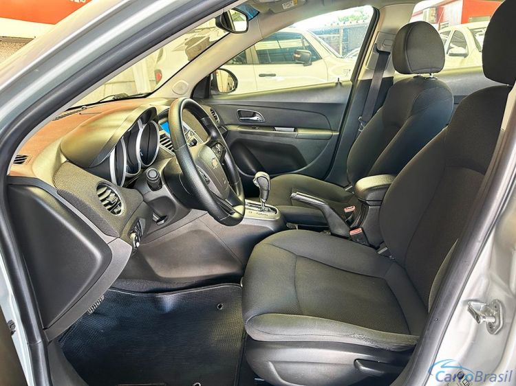 Mix Veiculos | Cruze 1.8 LT 16V SEDAN 15/15 - foto 4