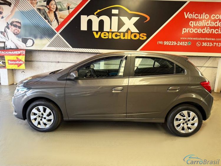 Mix Veiculos | Onix 1.4 MPFI LT 8V 14/15 - foto 2