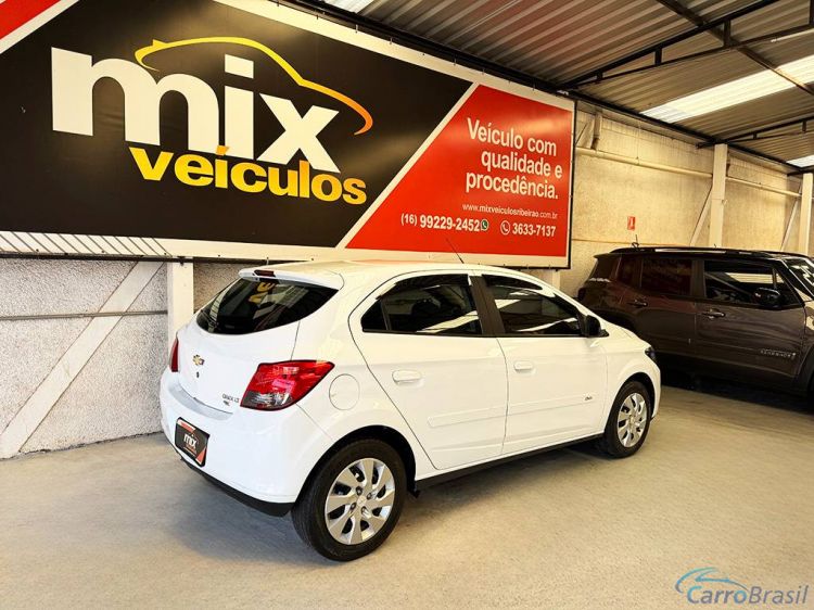 Mix Veiculos | Onix 1.4 MPFI LT 8V 15/15 - foto 3