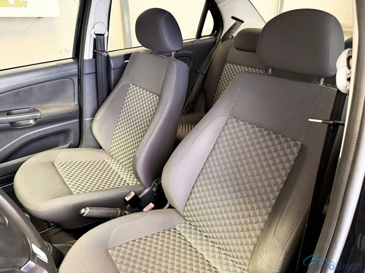 Multcar Veculos | Voyage 1.6 MI COMFORTLINE 8V 15/16 - foto 4