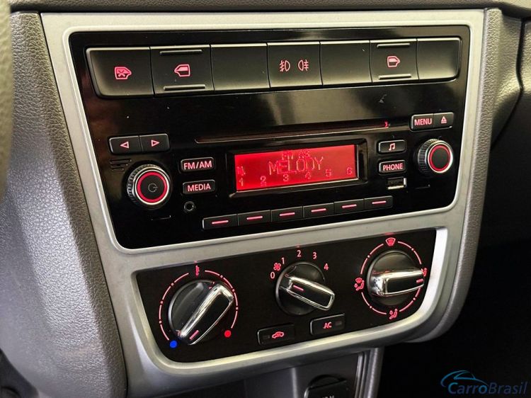 Multcar Veculos | Voyage 1.6 MI COMFORTLINE 8V 15/16 - foto 8