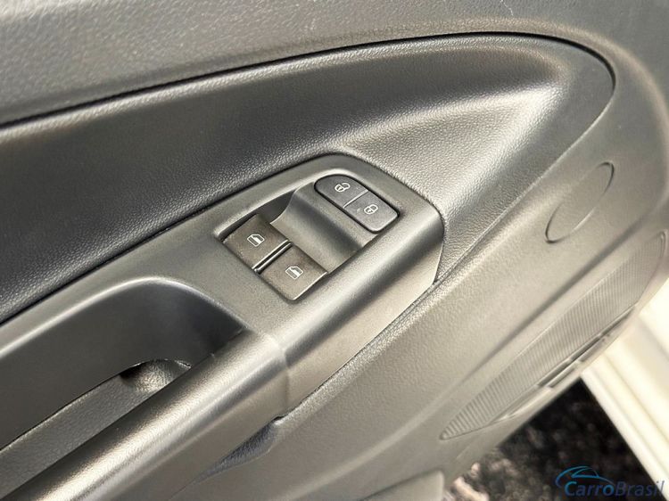 Multcar Veículos | Saveiro 1.6 MSI ROBUST CS 16V 23/23 - foto 8