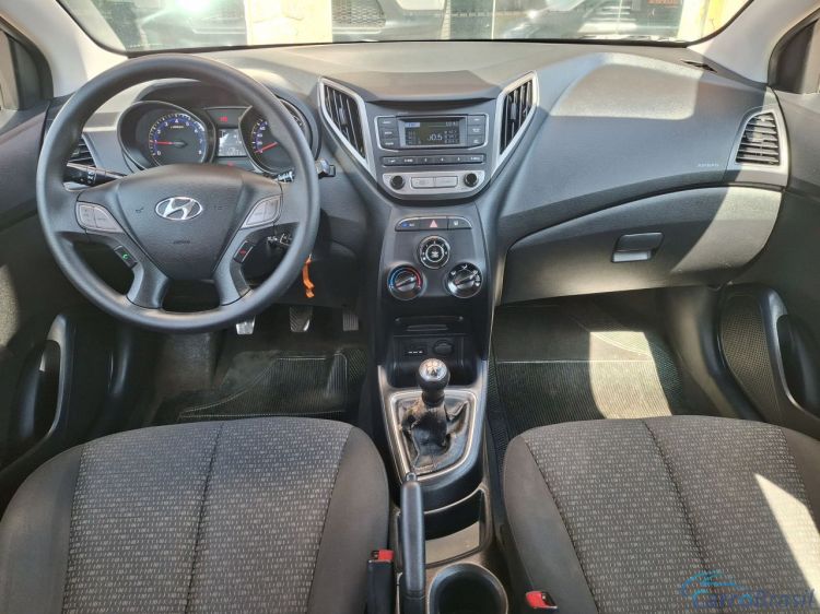 Scaranelo Veculos | HB 20 Comf./C.Plus/C.Style 1.0 Flex 12V 16/16 - foto 8