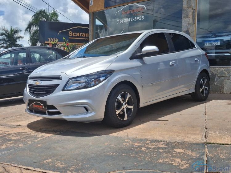 Scaranelo Veículos | Onix HATCH Joy 1.0 8V Flex 5p Mec. 19/19 - foto 1