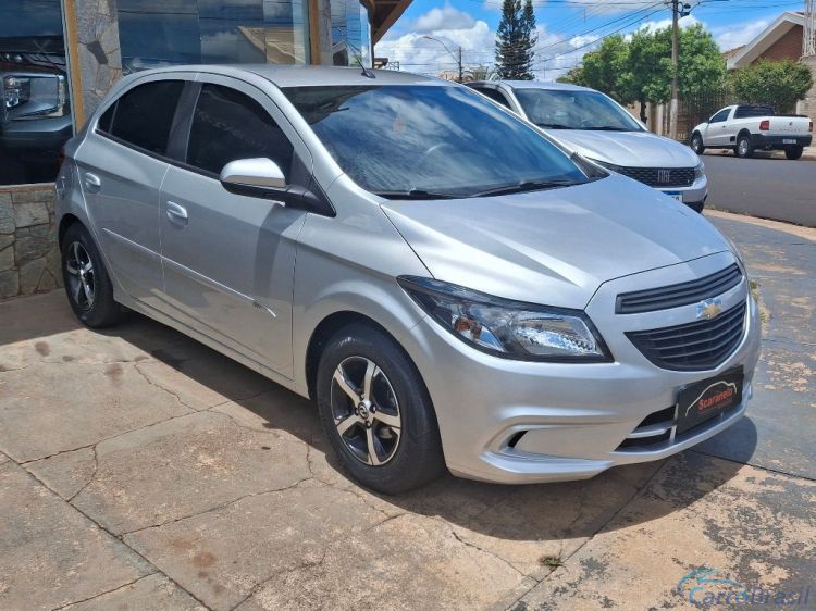 Scaranelo Veículos | Onix HATCH Joy 1.0 8V Flex 5p Mec. 19/19 - foto 3