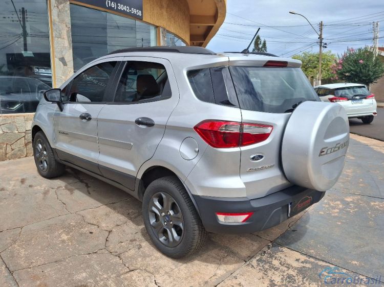 Scaranelo Veículos | EcoSport FREESTYLE 1.5 12V Flex 5p Mec. 18/19 - foto 7