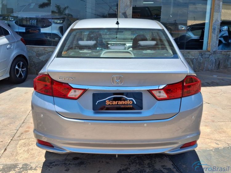 Scaranelo Veículos | City Sedan LX 1.5 Flex 16V 4p Aut. 17/17 - foto 5